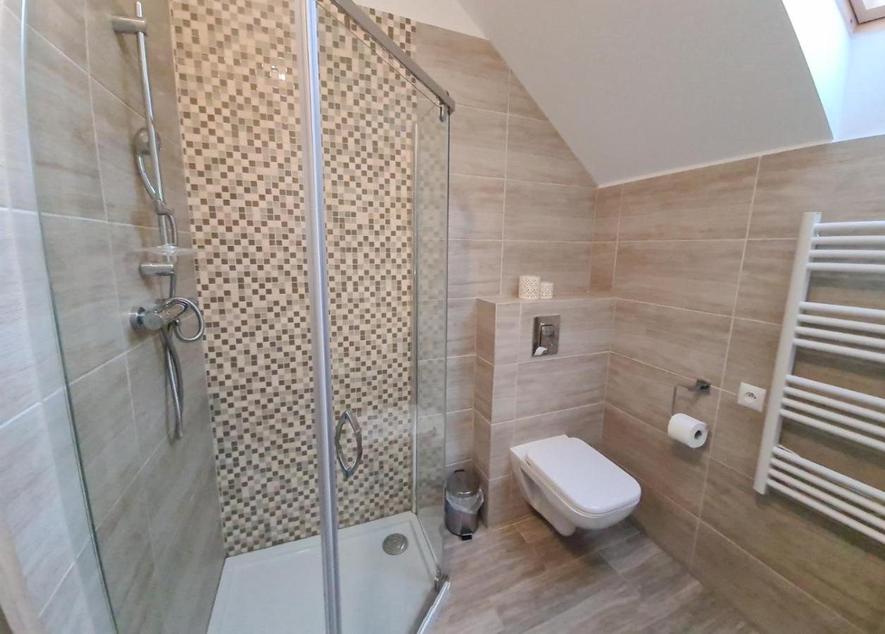 Apartament Komarno II Jelenia Góra Kültér fotó